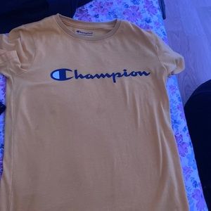 2 sports from laundry detergent